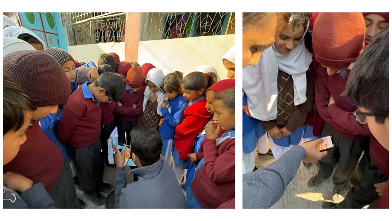 Students from the Government Girls High School Samli Tajjal engaging with the air pollution model and the AirGradient Map app